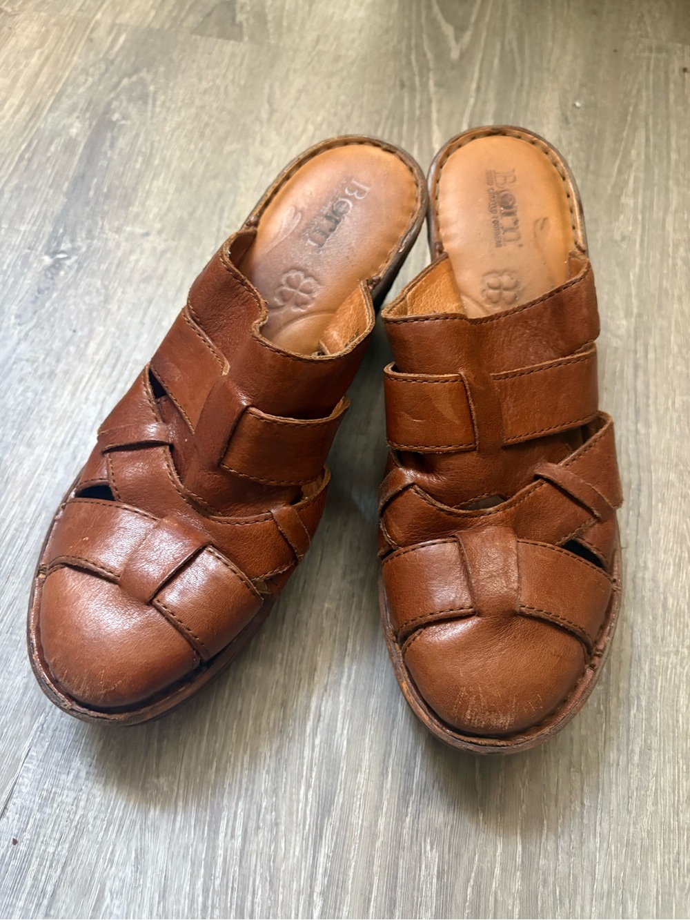 Born Women's Brown Leather Woven Mule Slides